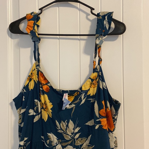 Floral Ruffle Shoulder Dress - Picture 2 of 5